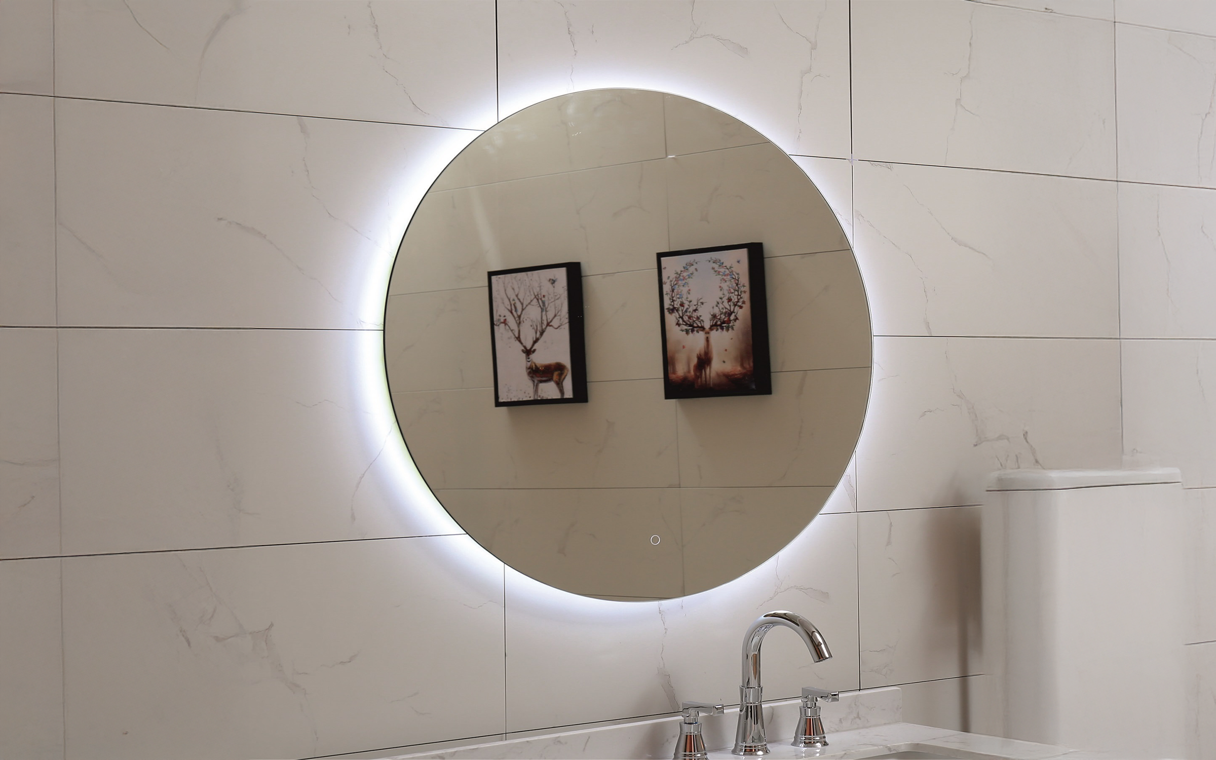 ICL 1495 Огледало за бања со LED осветлување, 100/100 см  1