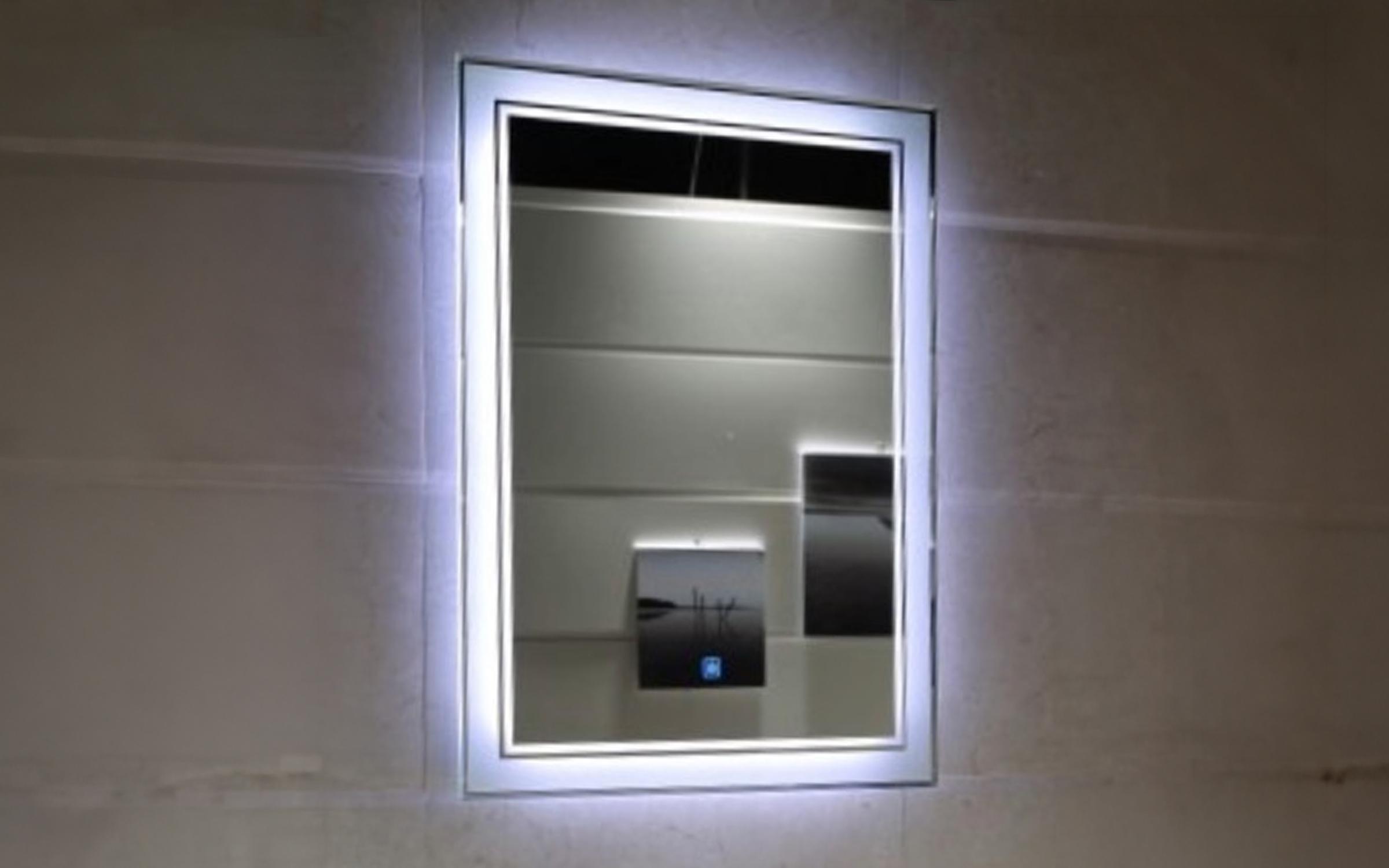ICL 1794 Огледало за бања со LED осветлување, 50/70 см  1