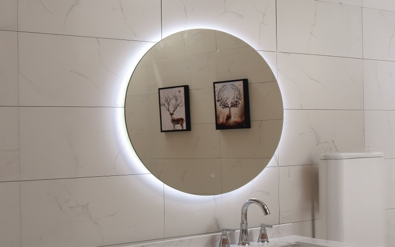 ICL 1495 Огледало за бања со LED осветлување, 100/100 см  1