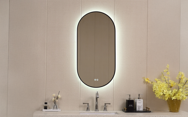 1850/45 Огледало за бања со LED осветлување, 45/90 см  1