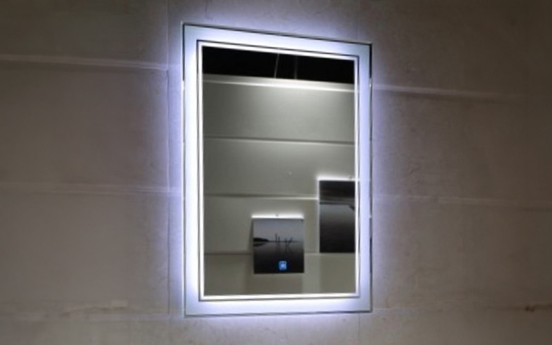ICL 1794 Огледало за бања со LED осветлување, 50/70 см  1